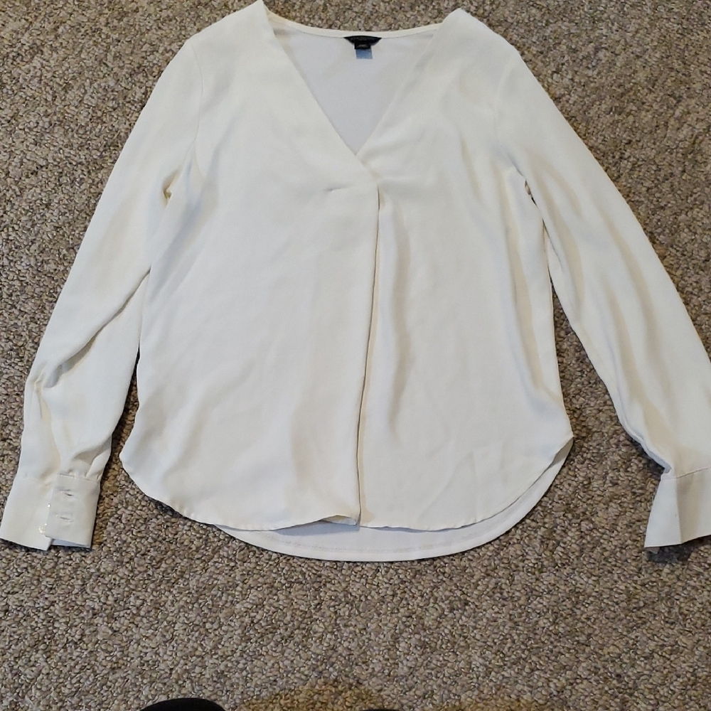 Ann Taylor Elegant Cream V Neck Blouse